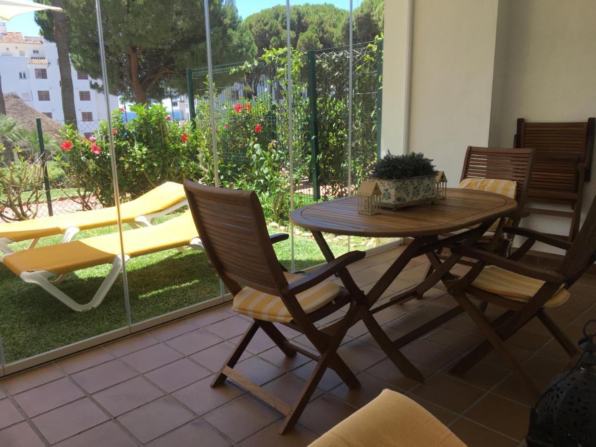 Mi Capricho, Beachfront, Grownfloor, Private Garden & Terrace Sitio de Calahonda Екстер'єр фото