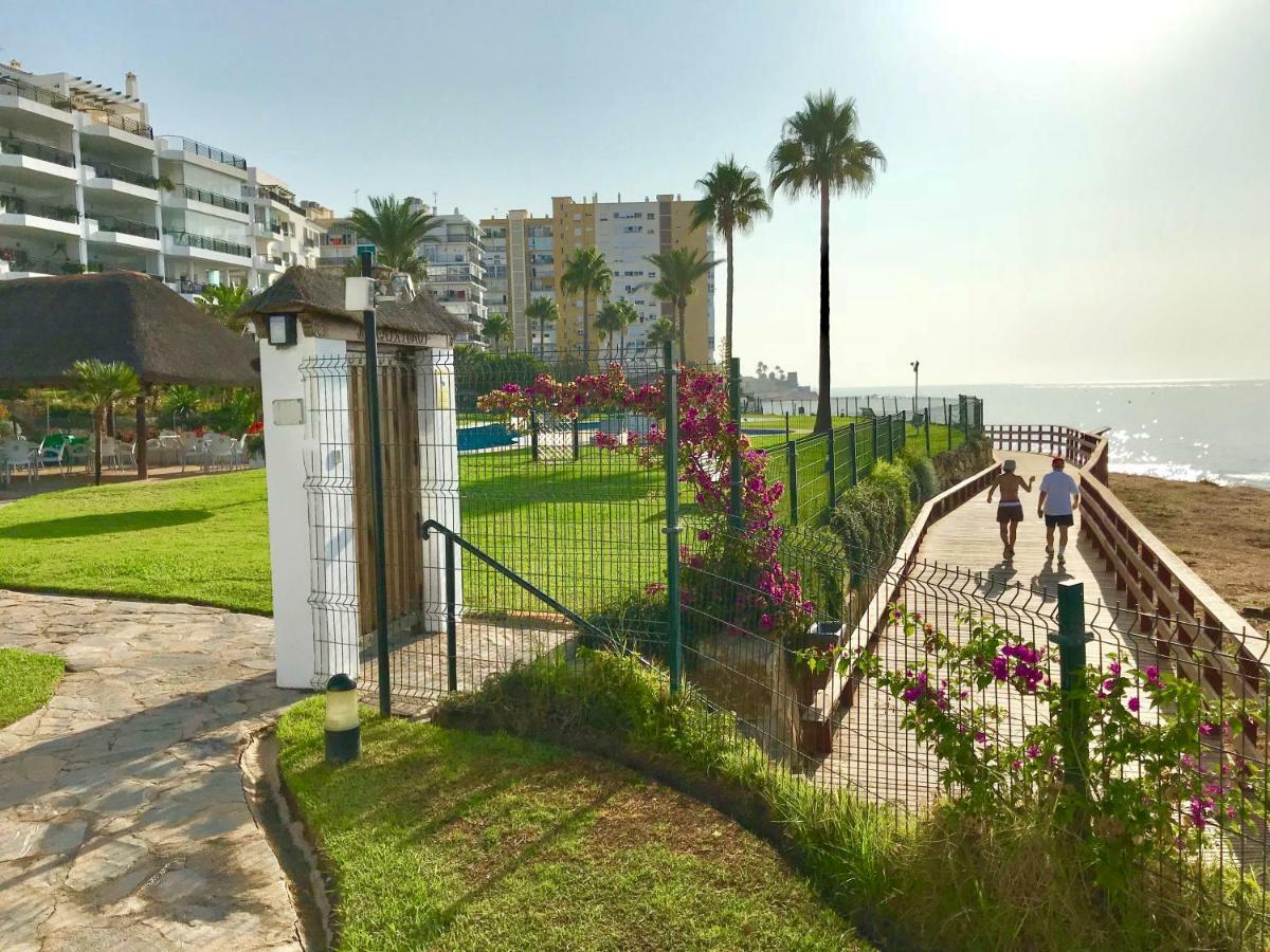 Mi Capricho, Beachfront, Grownfloor, Private Garden & Terrace Sitio de Calahonda Екстер'єр фото